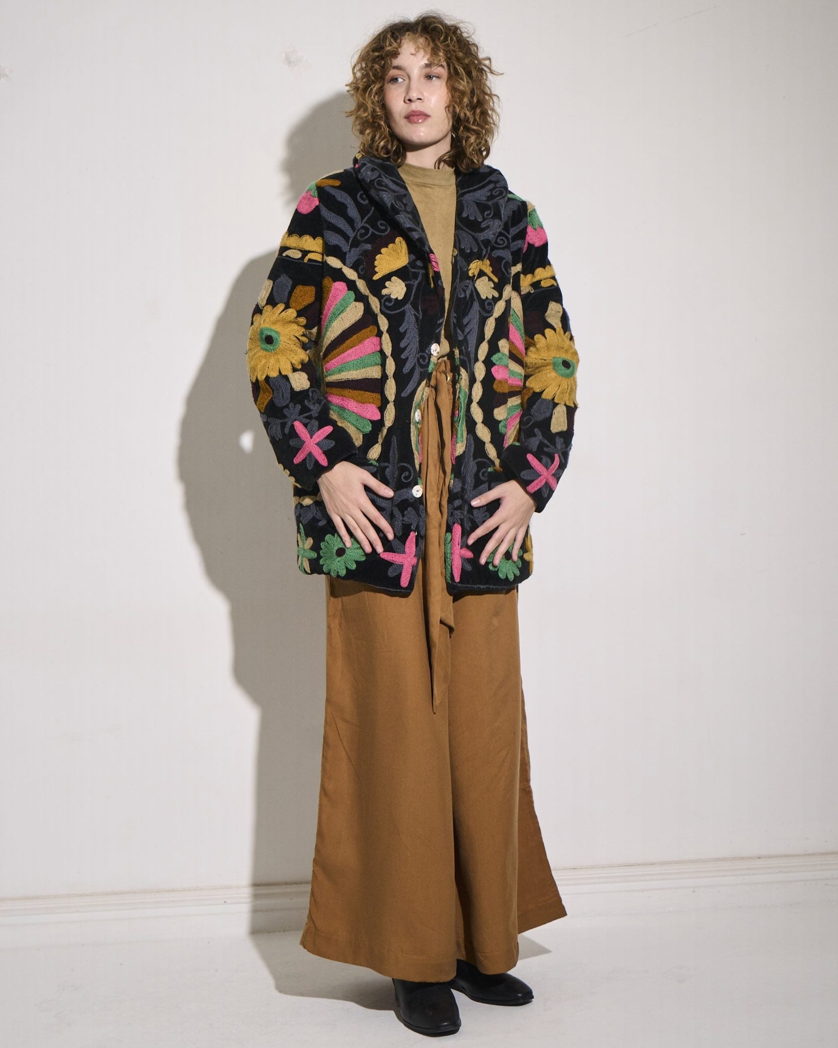 Asha Eleven Suzani Coat Black Velvet