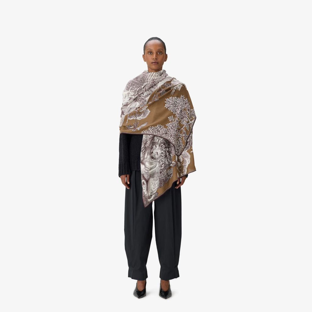 Inoui Editions Scarf Piranesi in Natural