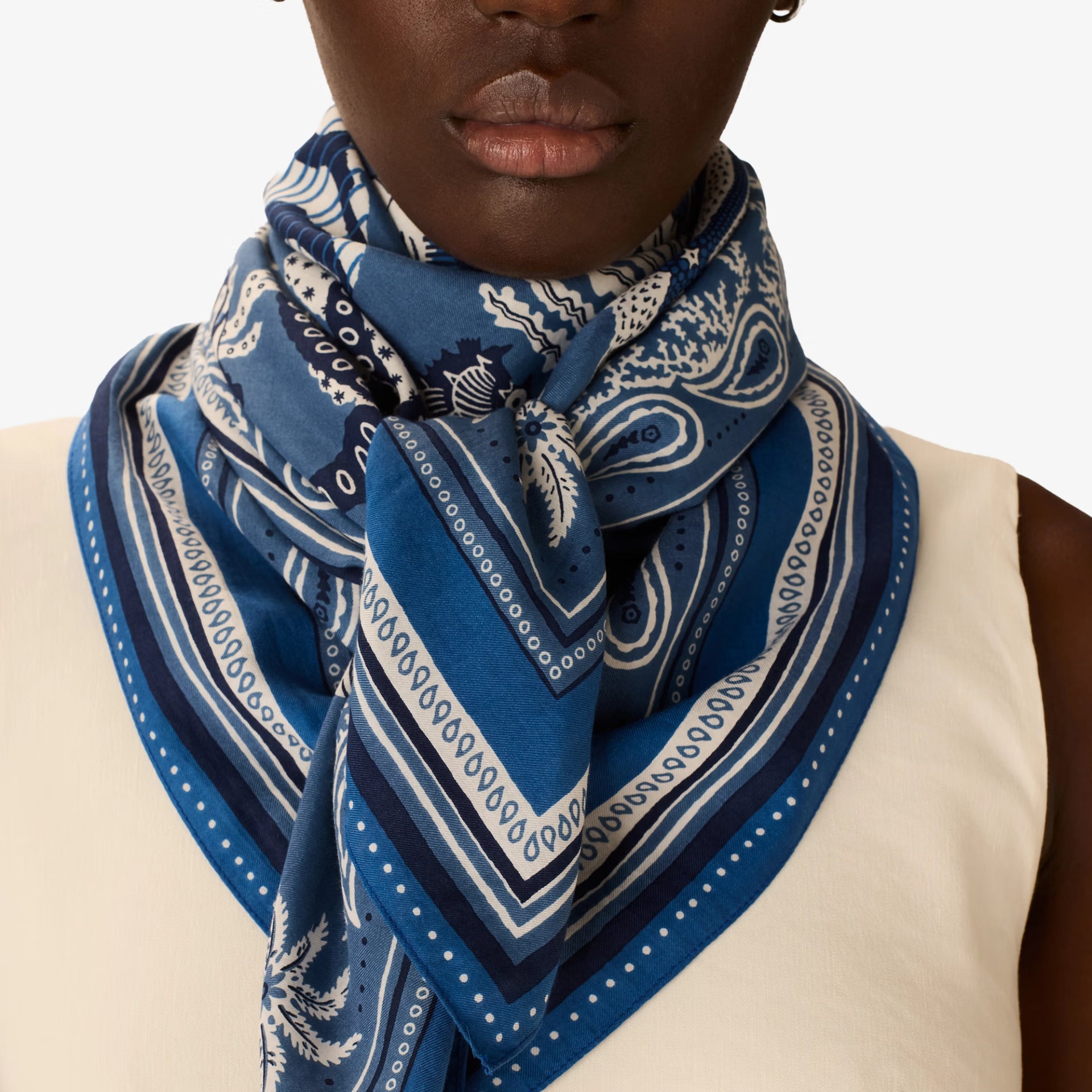 Inoui Editions Square Scarf Neptune in Blue