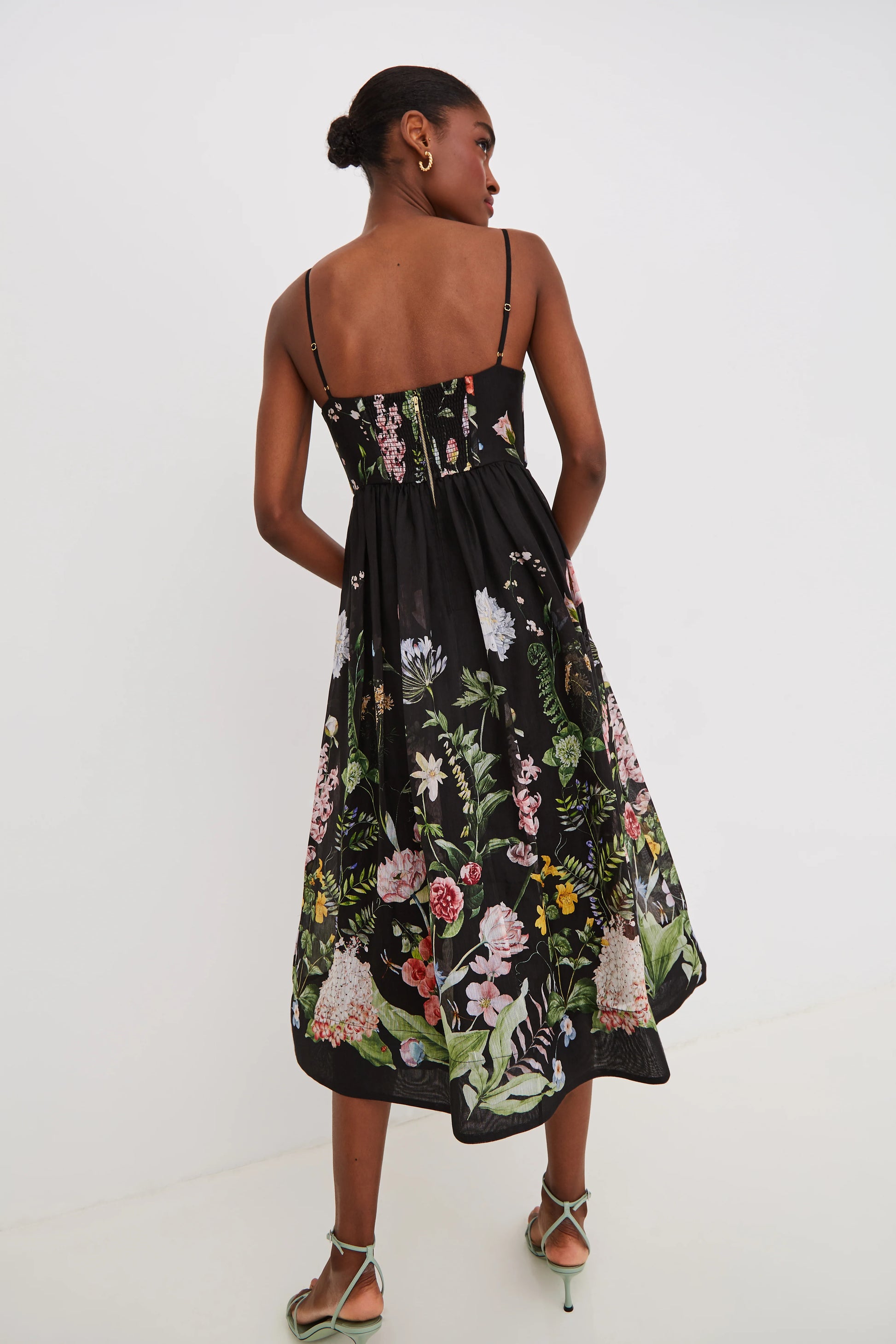 Cara Cara Pero Midi Dress in Bloomsfield