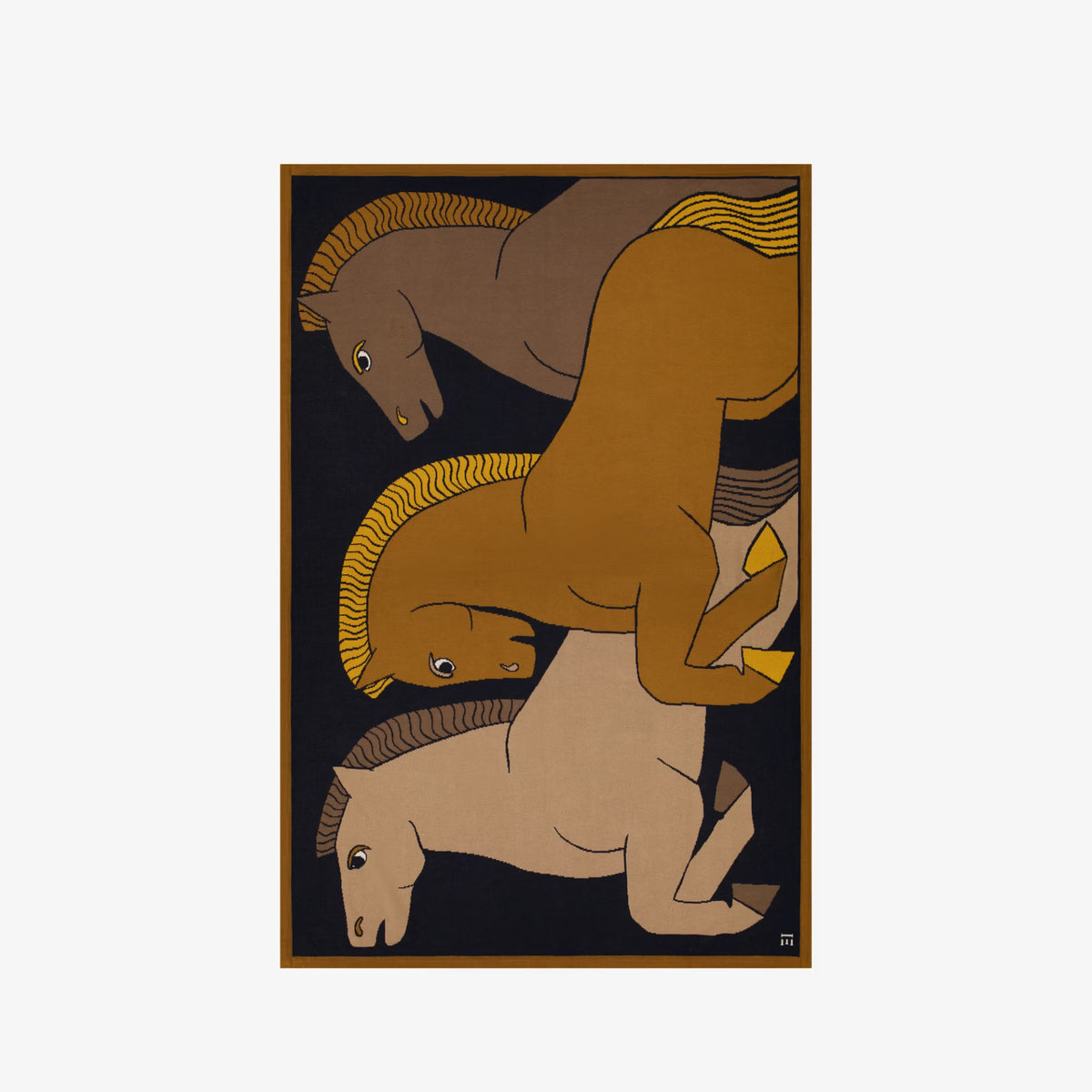 Inoui Editions Throw Cavale in Black
