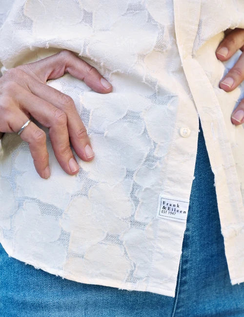 Frank & Eileen Eileen Shirt in Textured Natural Flowers