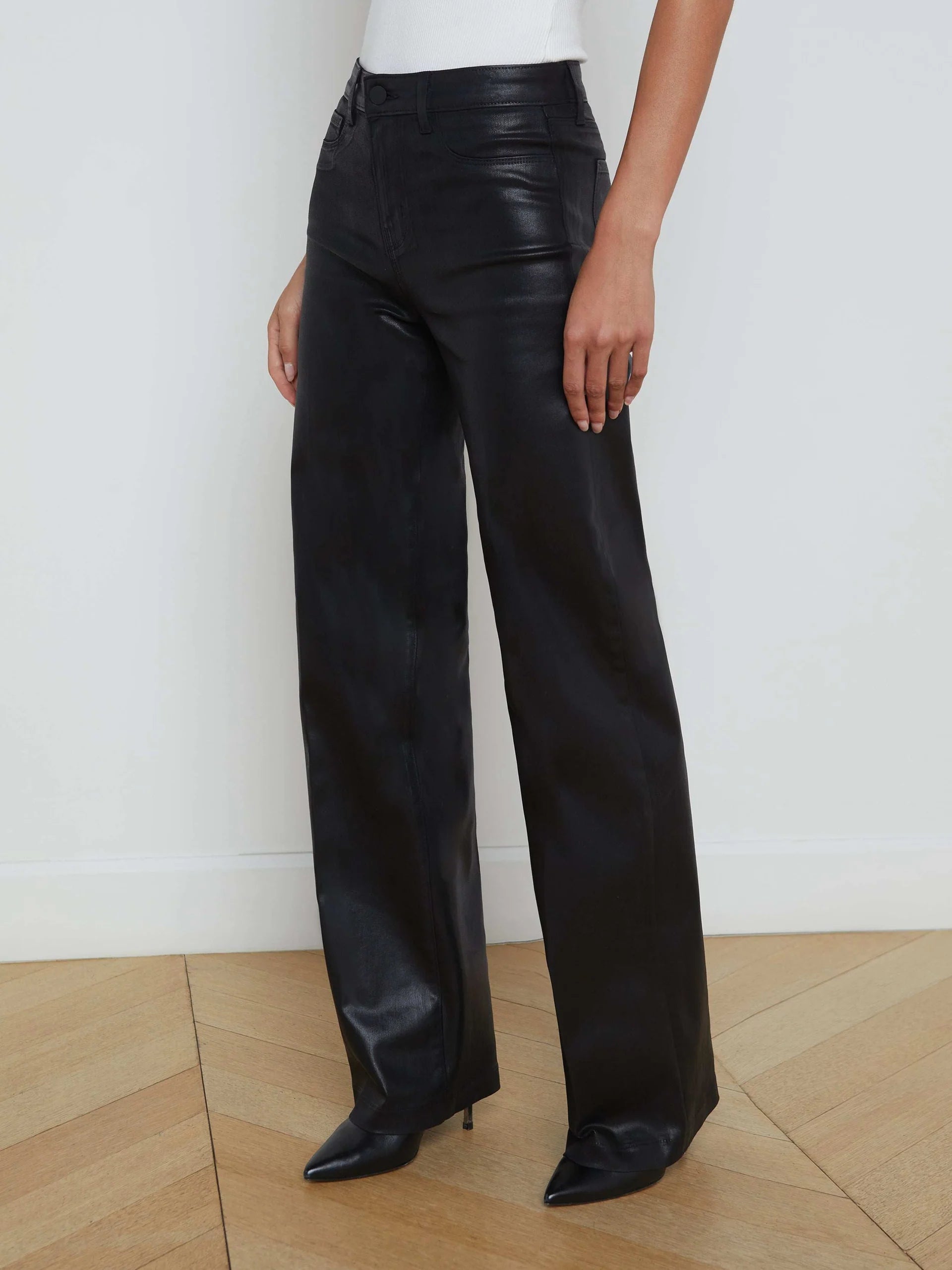 L'AGENCE Clayton High-Rise Wide Leg Jeans in Noir Coated