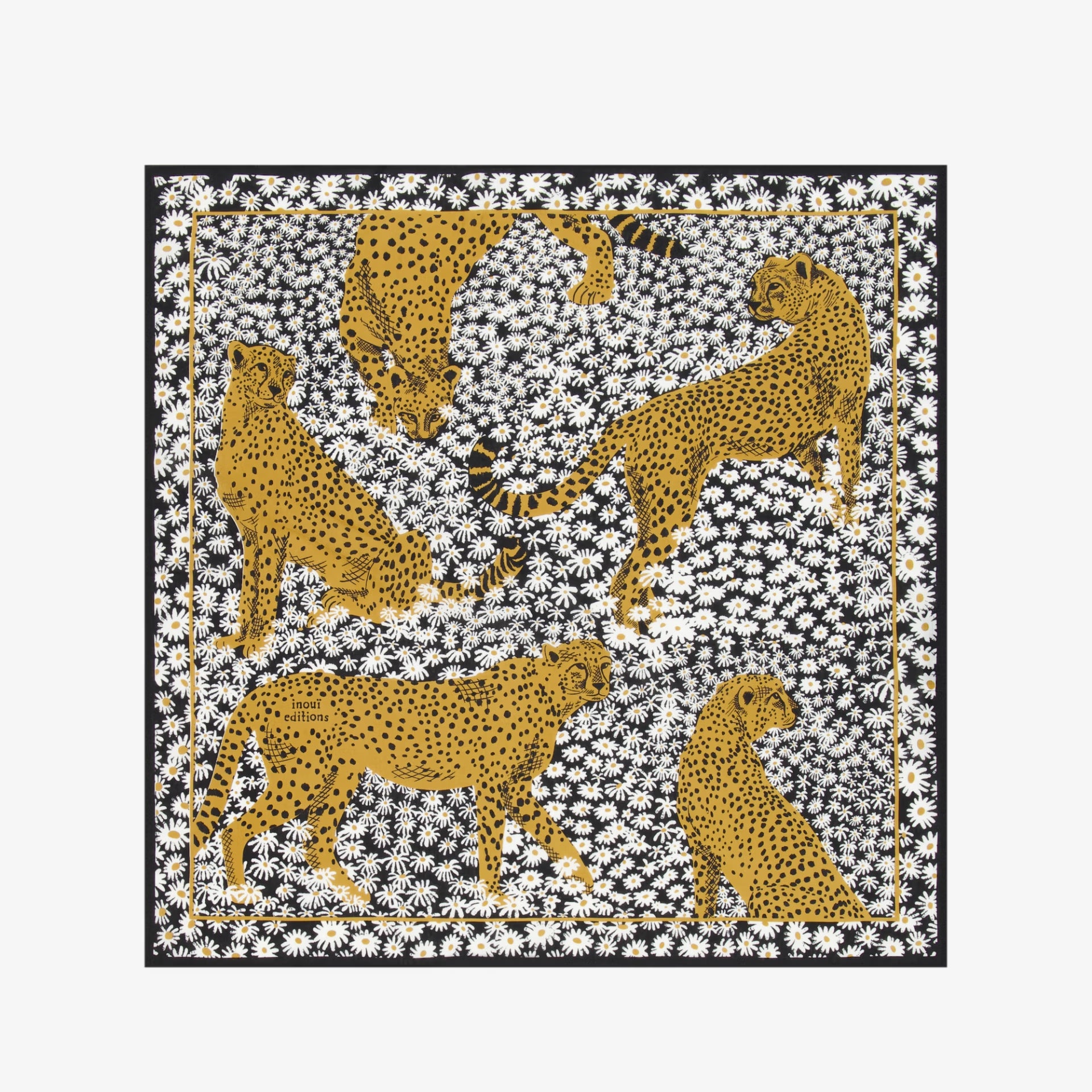 Inoui Editions Square Scarf Pampa in Black