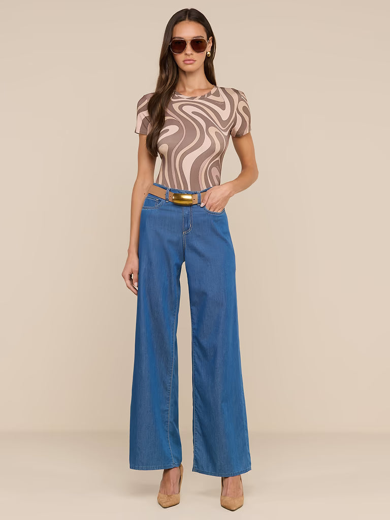 L'AGENCE Ressi Fitted Tee in Sepia Swirl