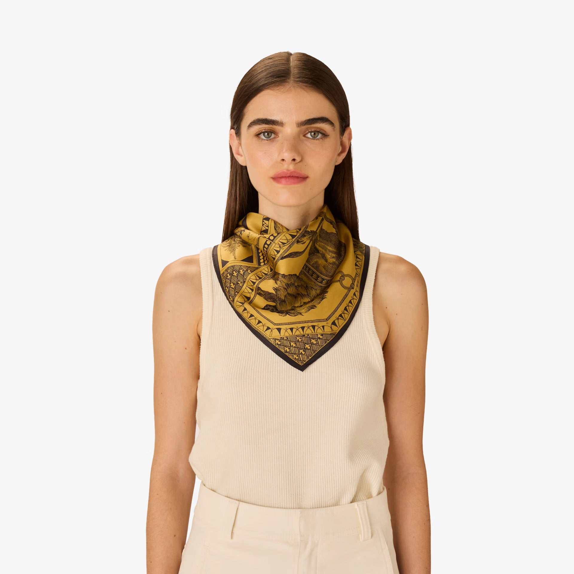 Inoui Editions Square Scarf Barocco in Golden