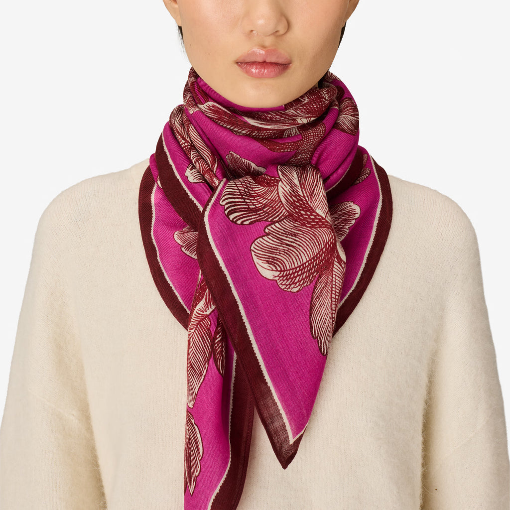 Inoui Editions Square Scarf Arboris in Fuchsia