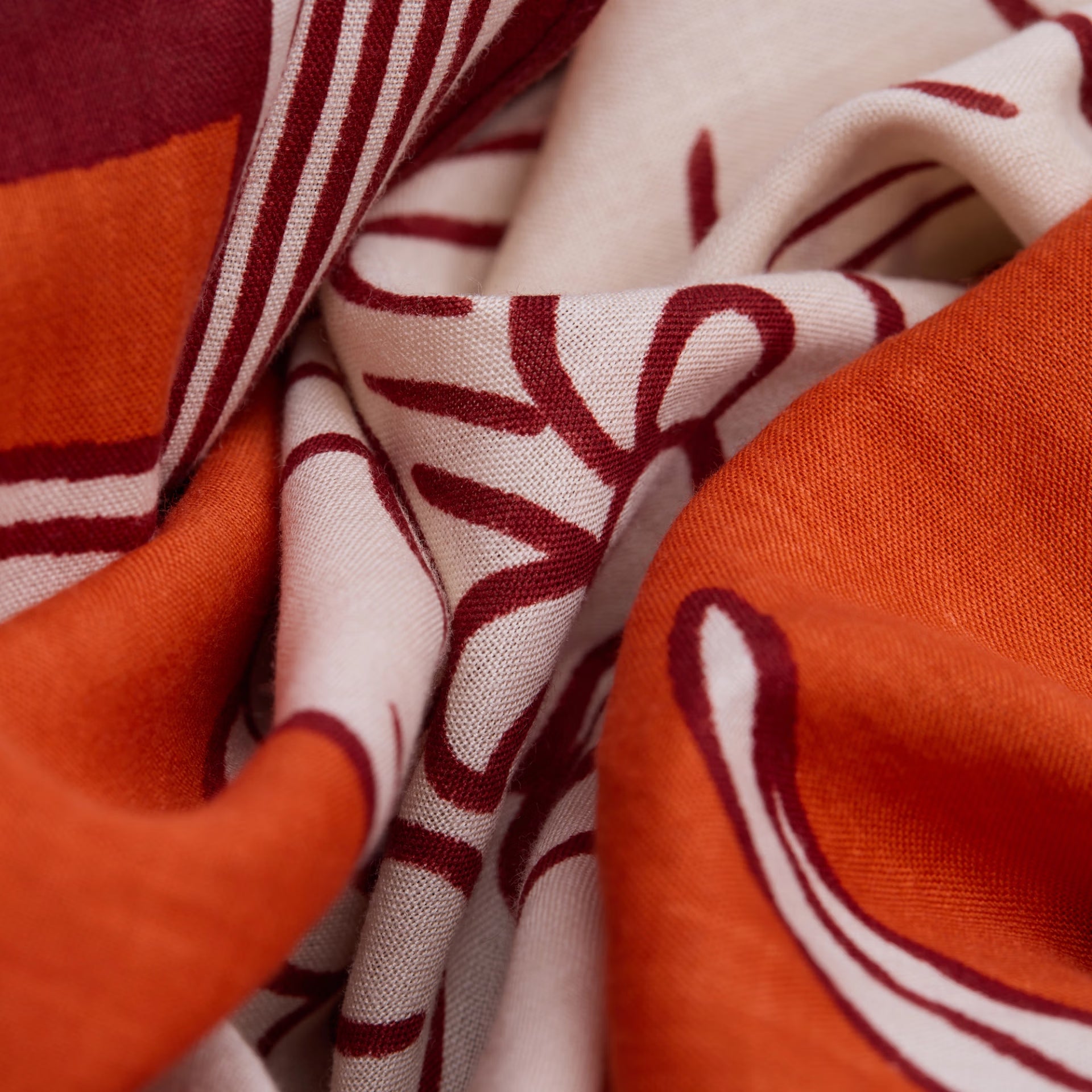 Inoui Editions Scarf Vague in Orange