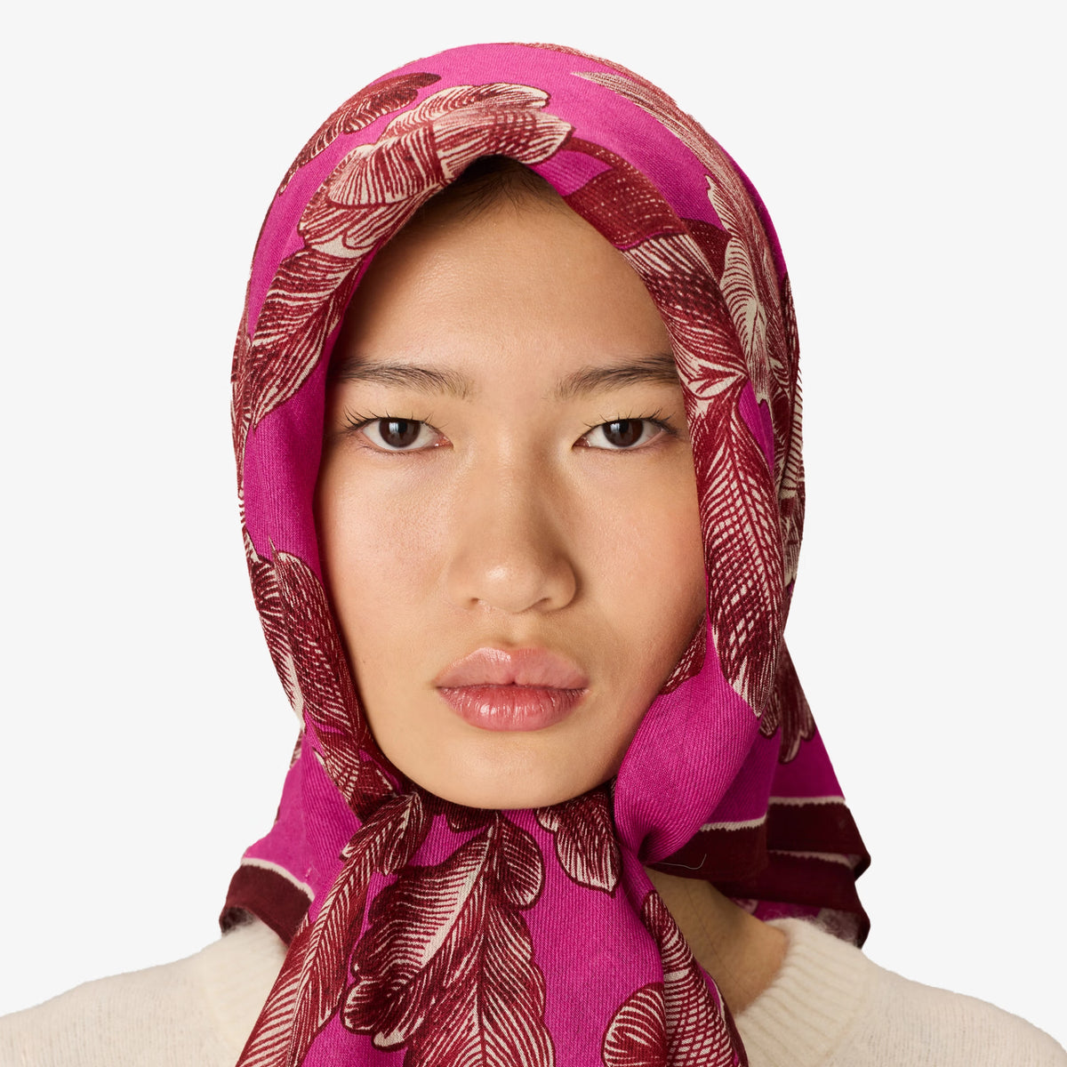 Inoui Editions Square Scarf Arboris in Fuchsia