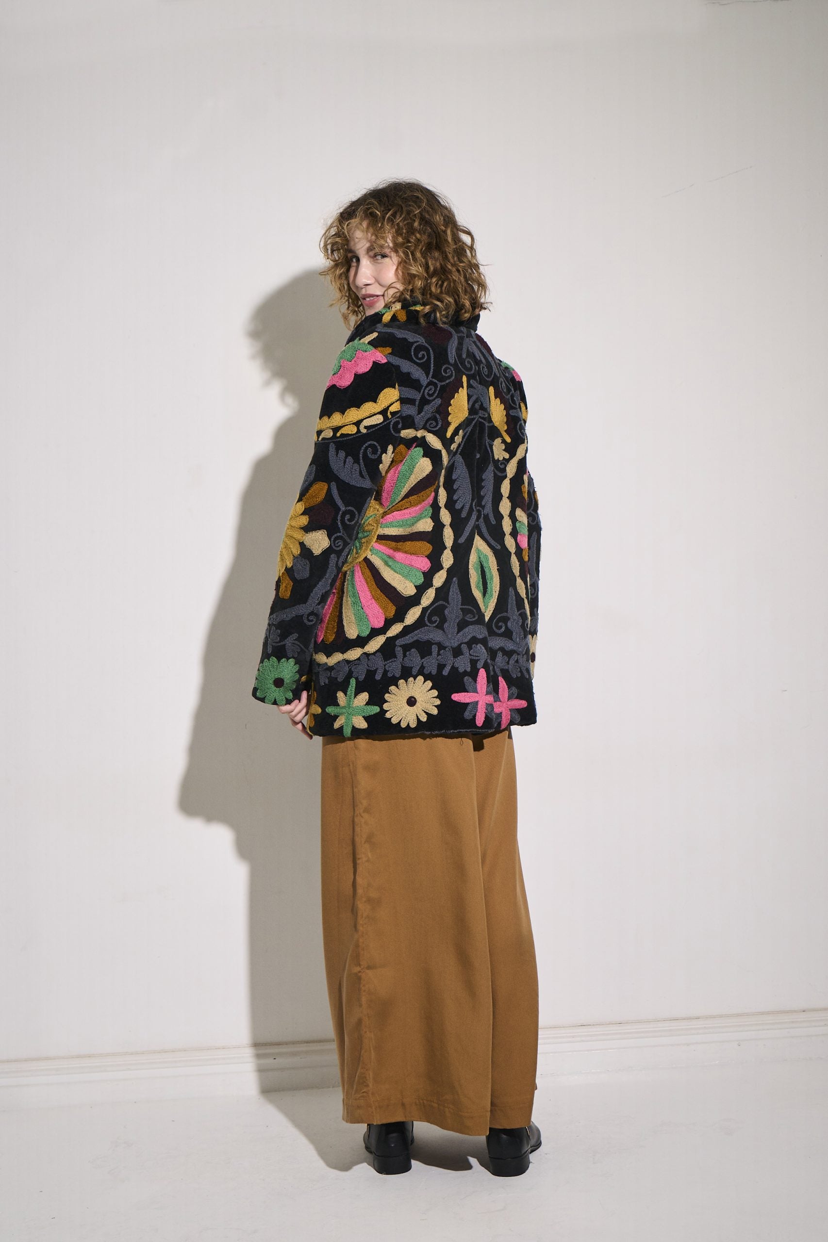 Asha Eleven Suzani Coat Black Velvet