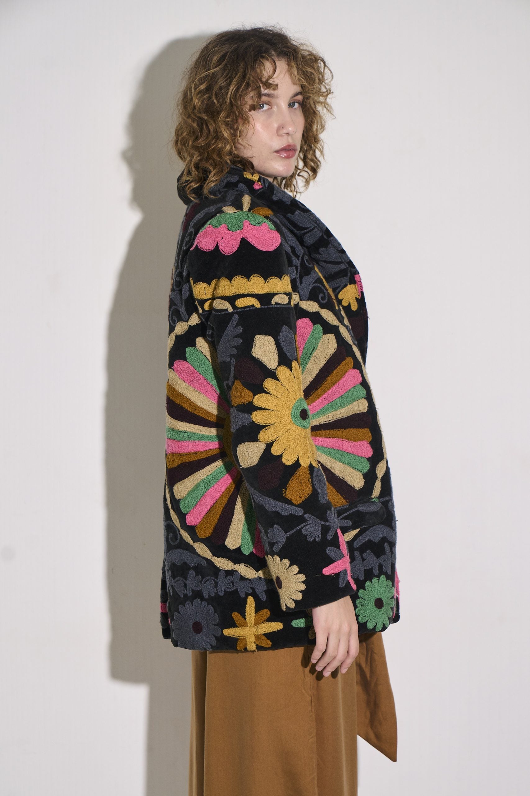 Asha Eleven Suzani Coat Black Velvet