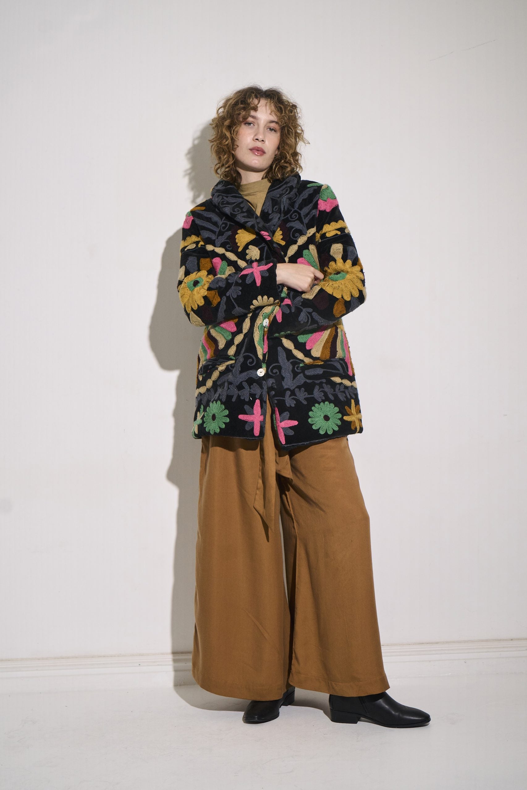 Asha Eleven Suzani Coat Black Velvet