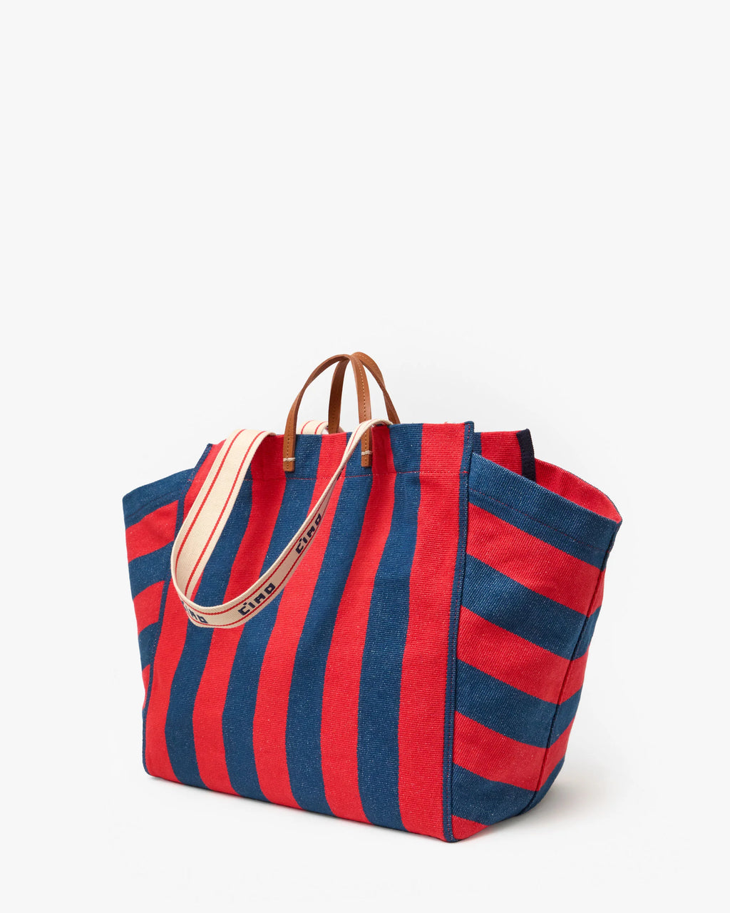 Clare V. La Côte Tote in Poppy/French Blue