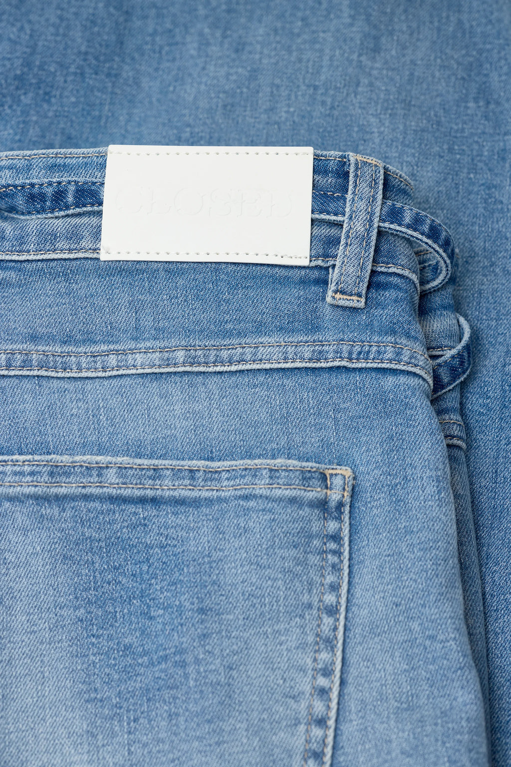 Closed Glow Up Pants in Mid Blue