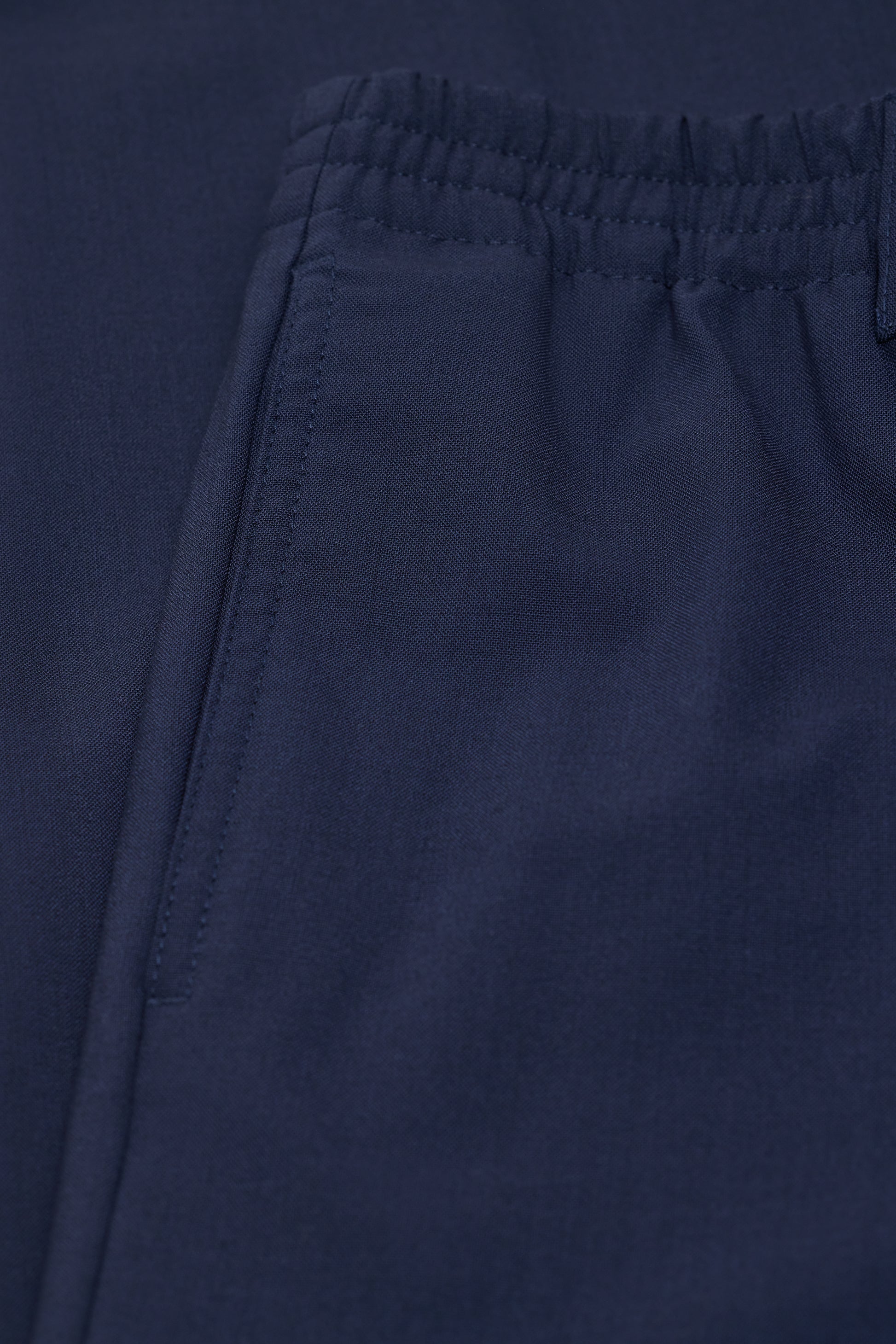 Closed Souki Pant in Dark Night