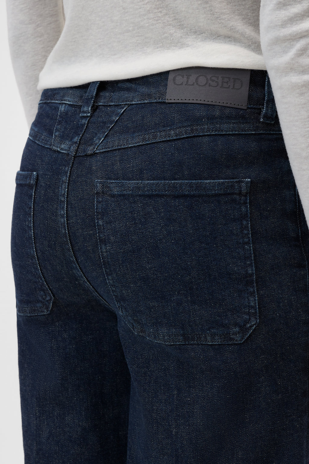 Closed Wera Pants in Dark Blue
