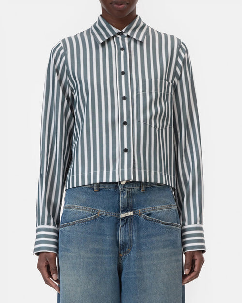 Closed Cropped Classic Shirt in Royal Green