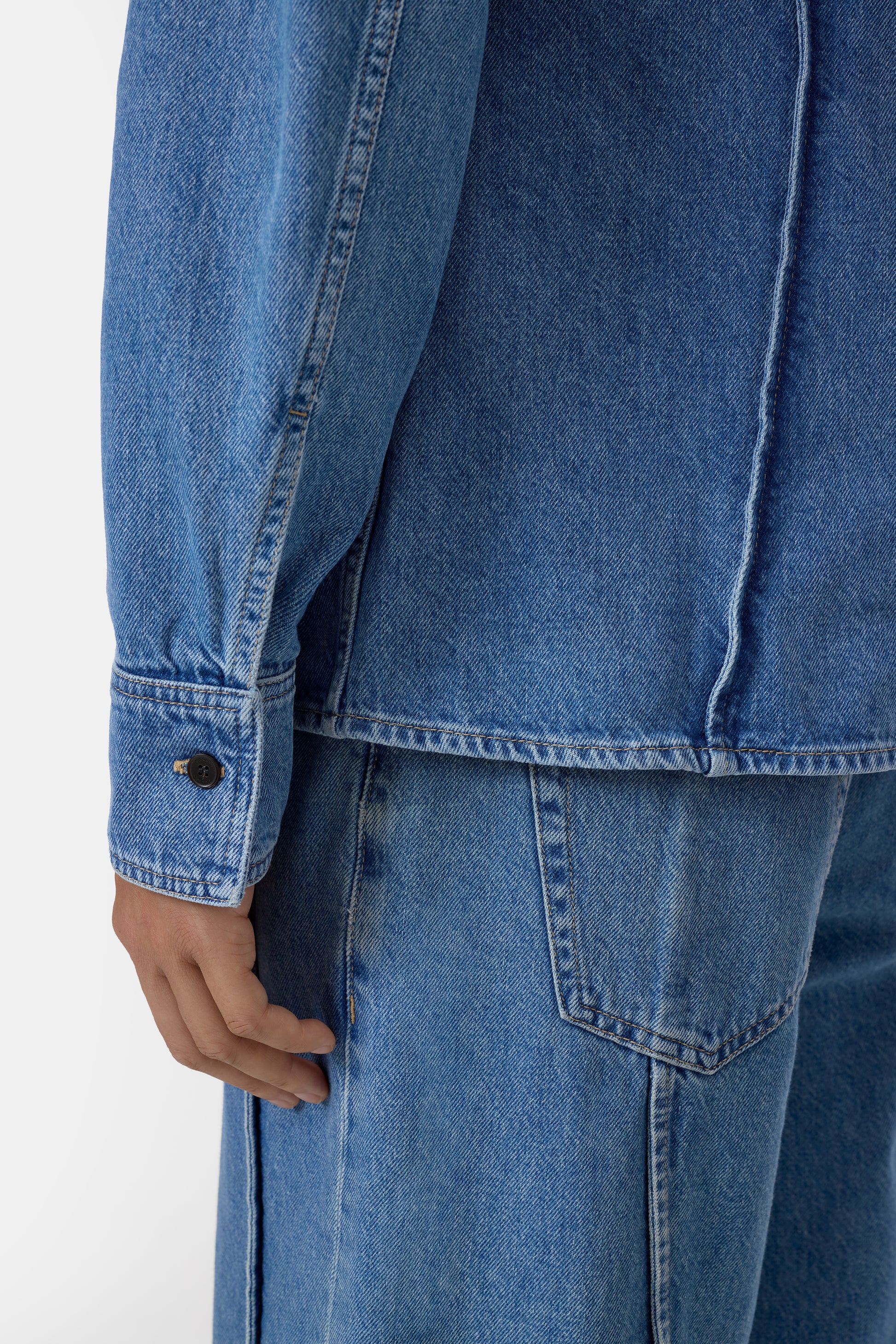 Closed Organic Seaming Shirt in Mid Blue