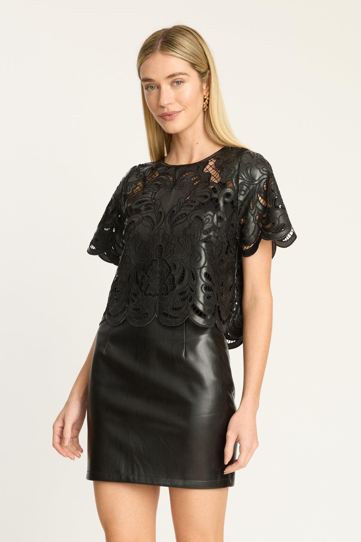 Caballero Kant Top in Black