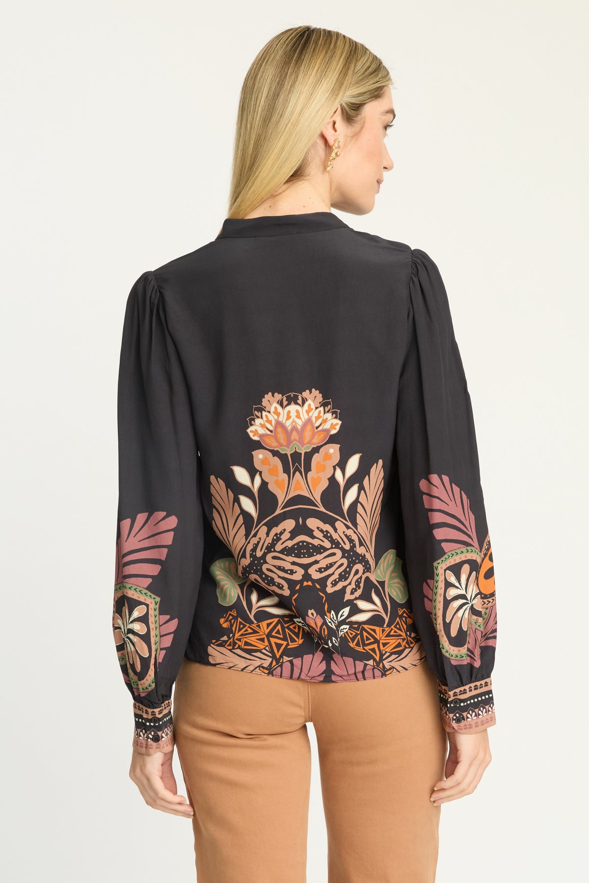 Caballero Riley Top in Crouching Cheetah Black