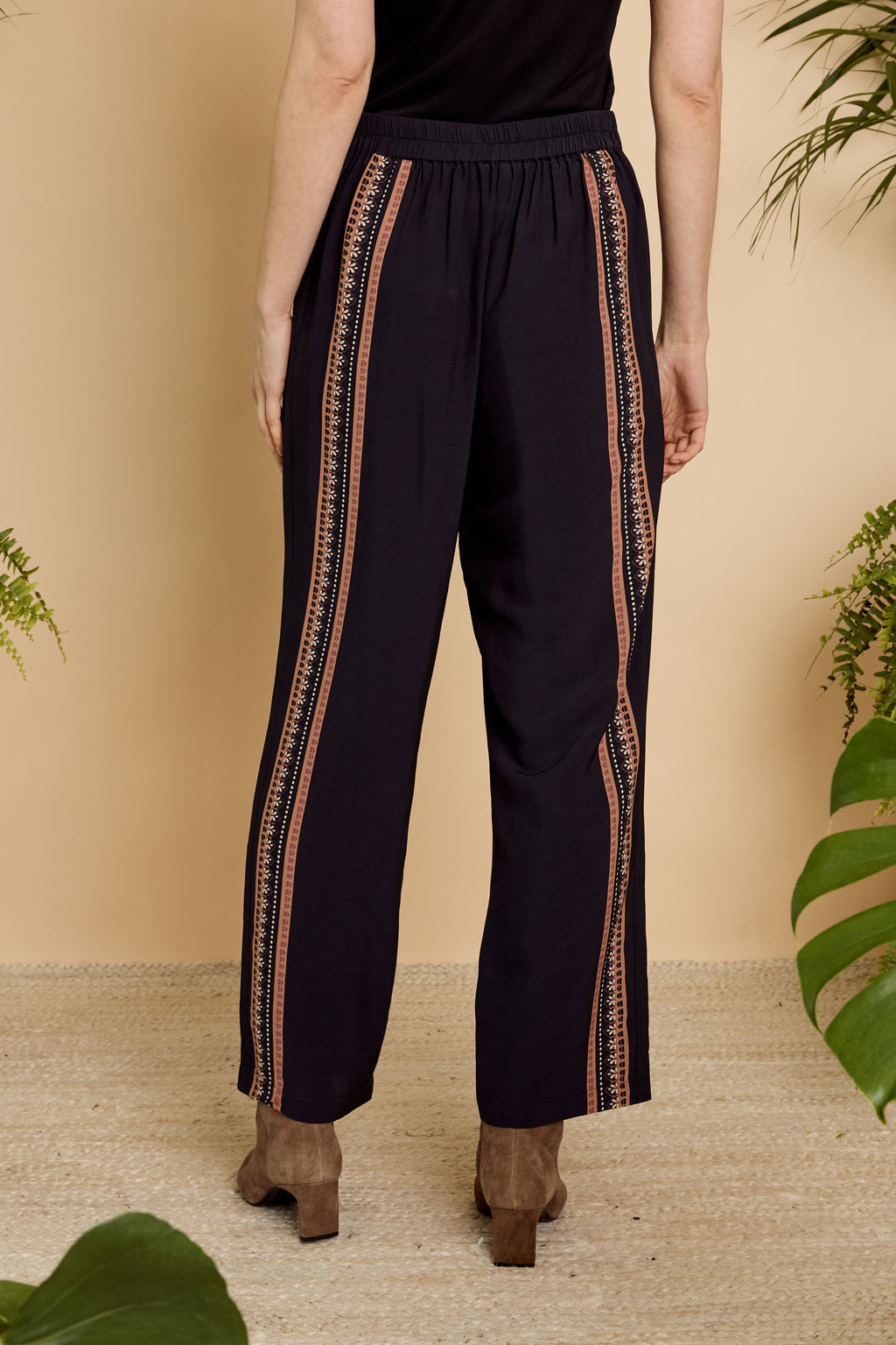 Caballero Max Pant in Crouching Cheetah Black