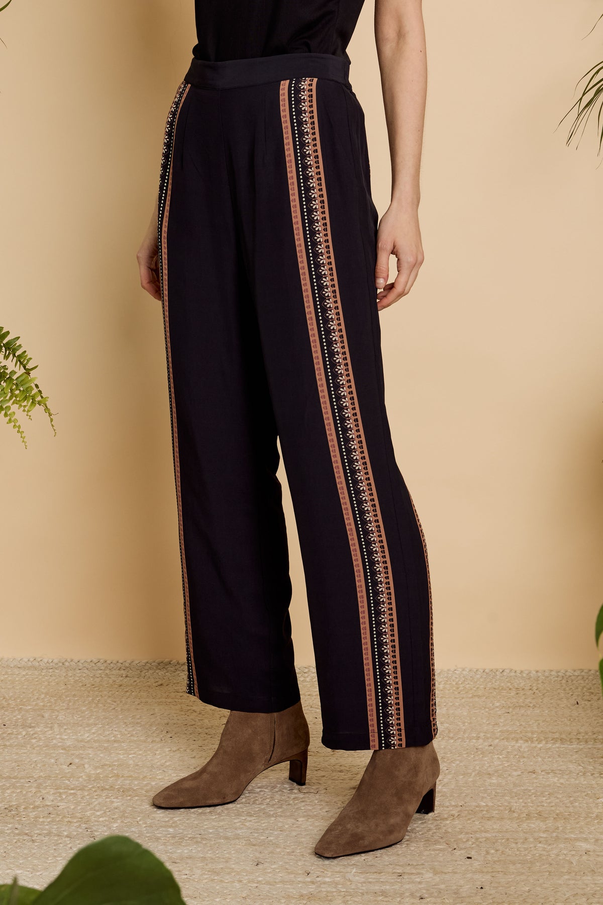 Caballero Max Pant in Crouching Cheetah Black