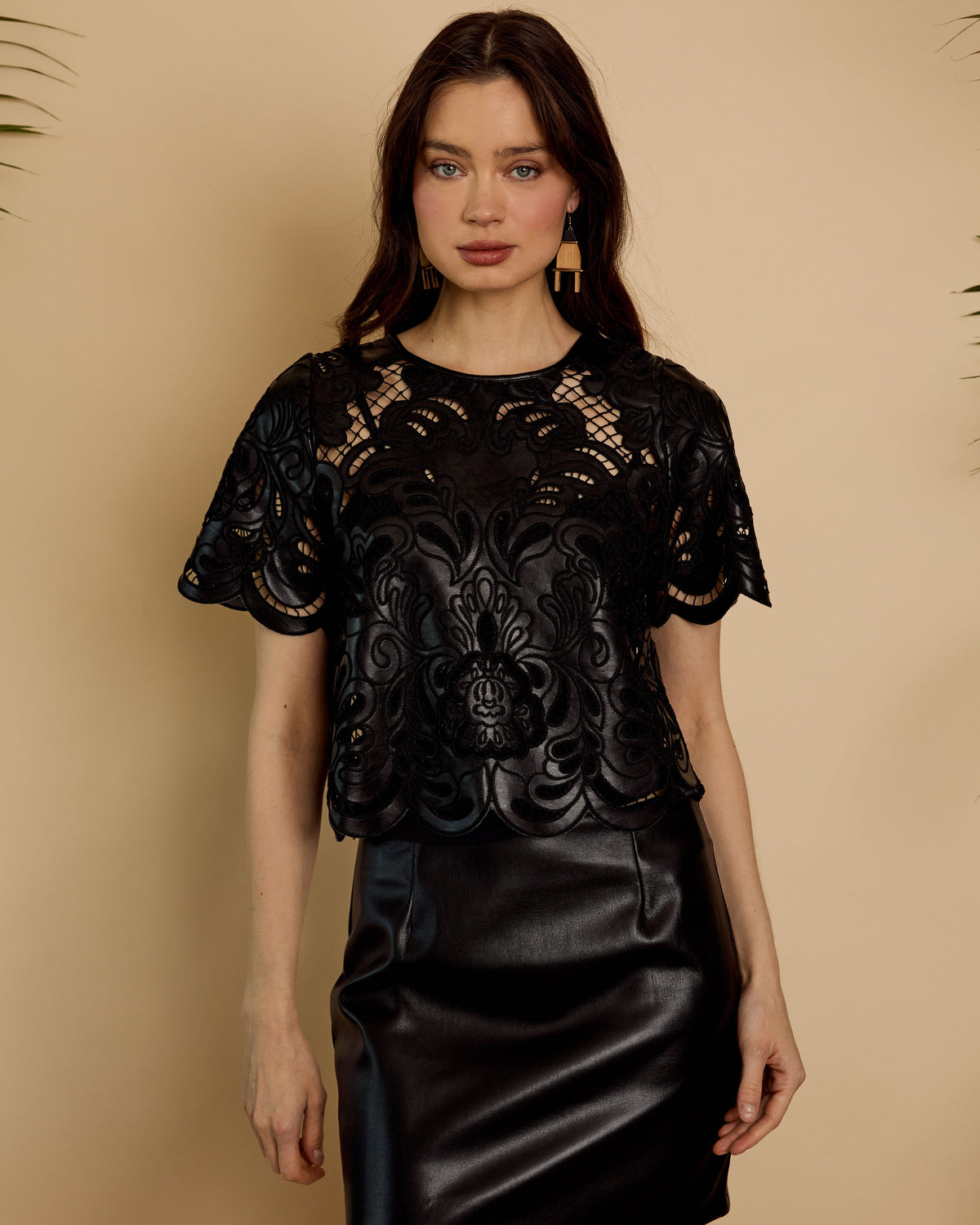 Caballero Kant Top in Black