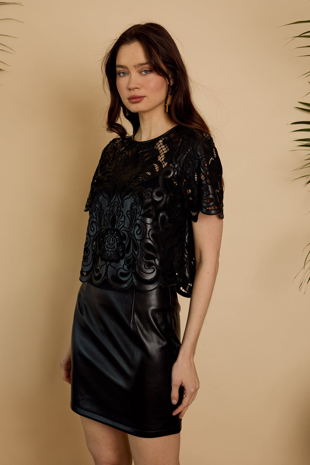 Caballero Kant Top in Black