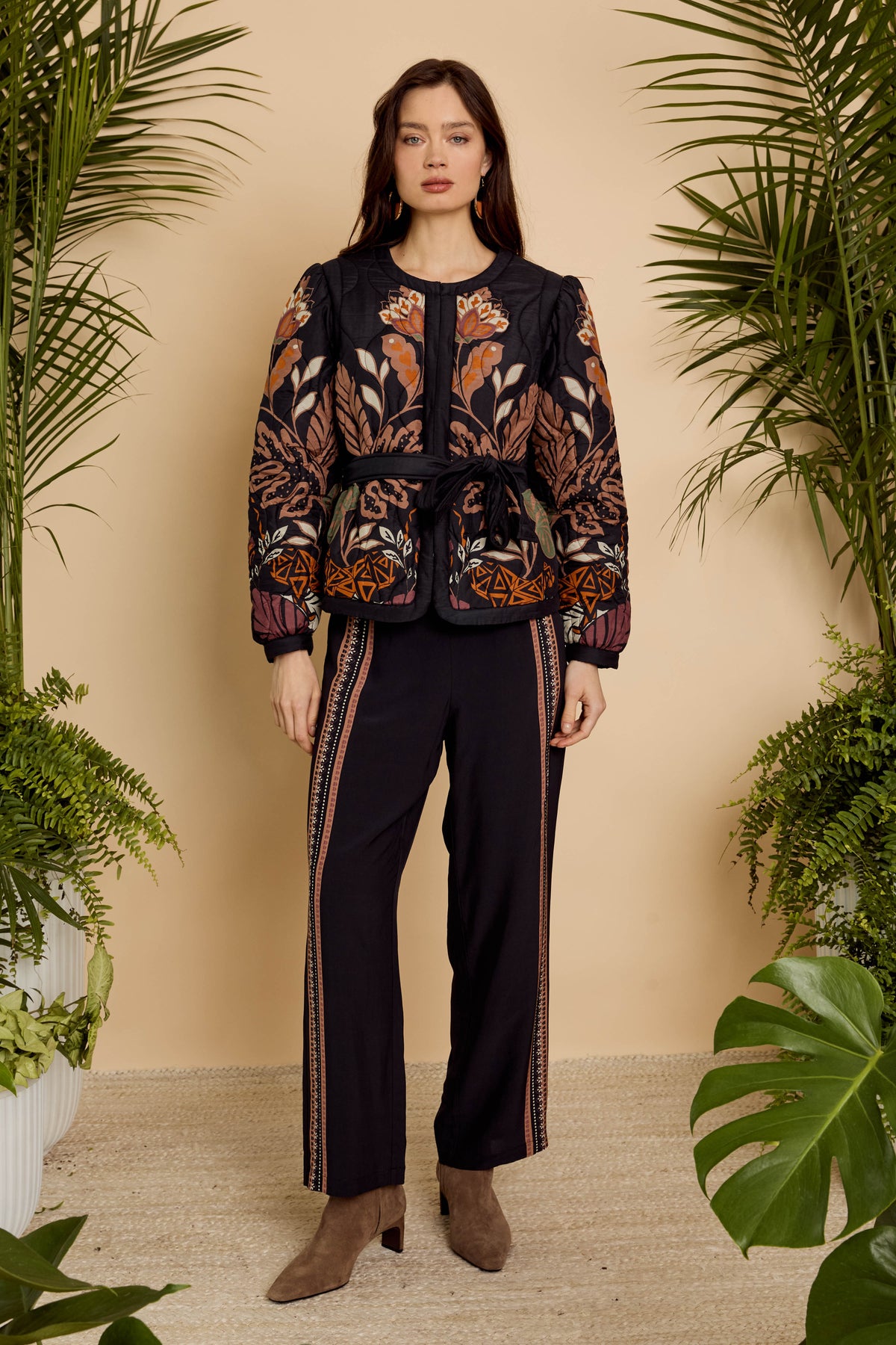 Caballero Ember Reversible Jacket in Crouching Cheetah Black