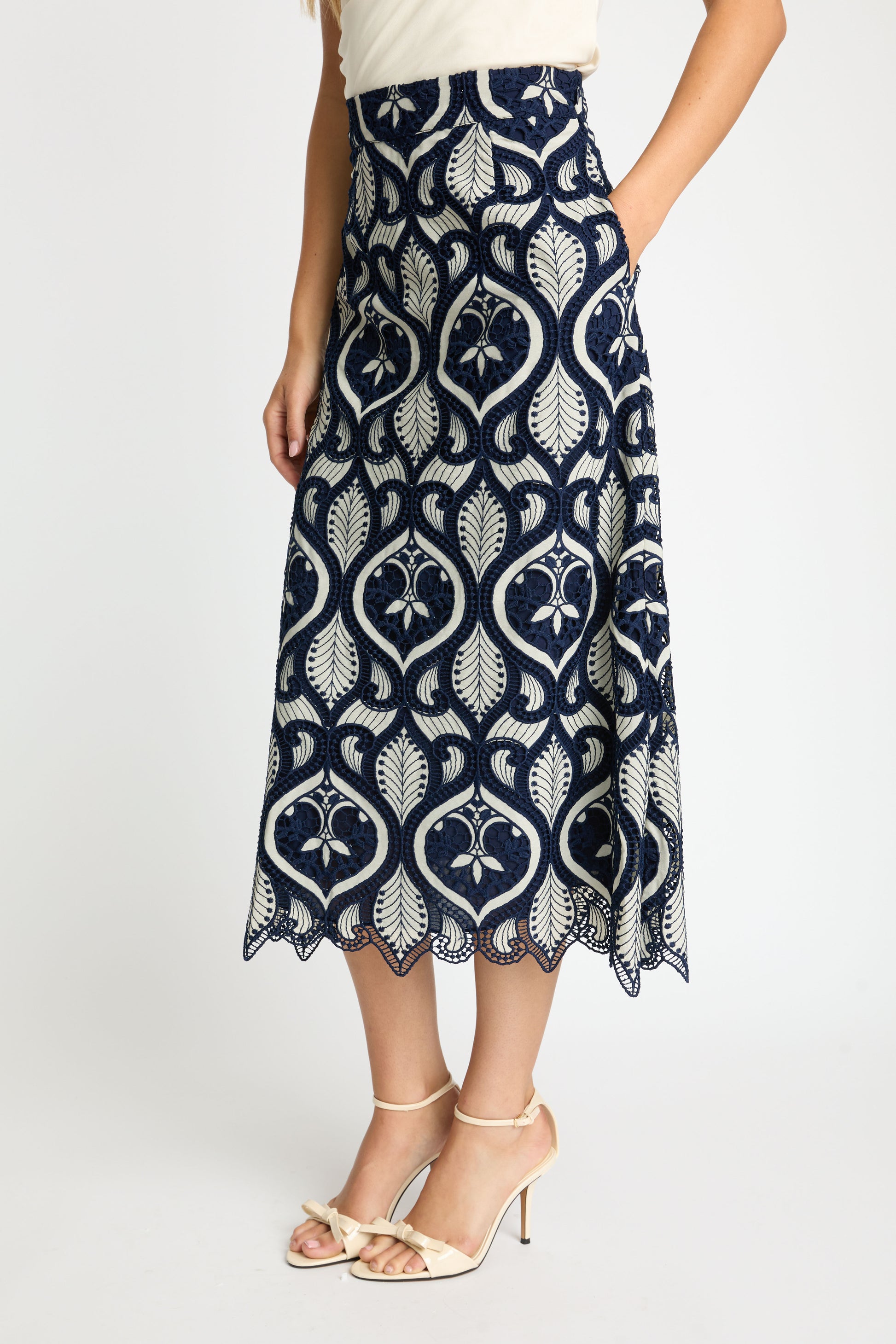 Caballero Laney Skirt in Navy/Cream Lace