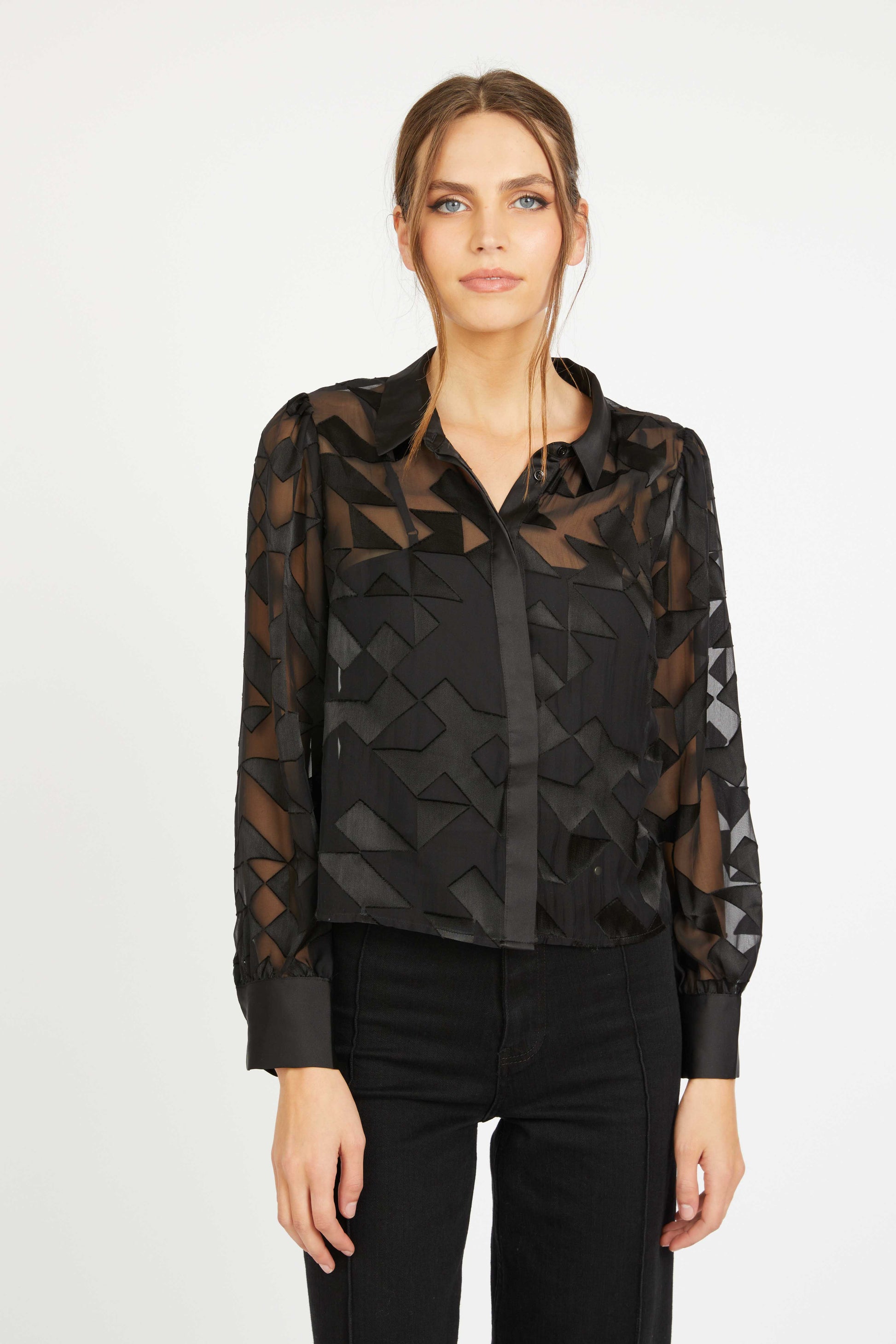 Caballero Emmie Top in Black Silk Geo Burnout