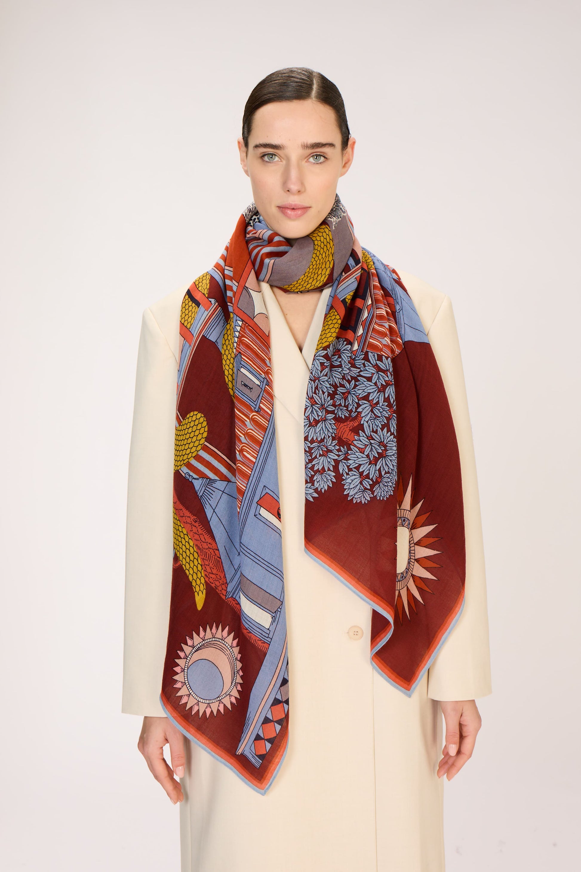 Inoui Editions Nicolas Scarf in Autumn