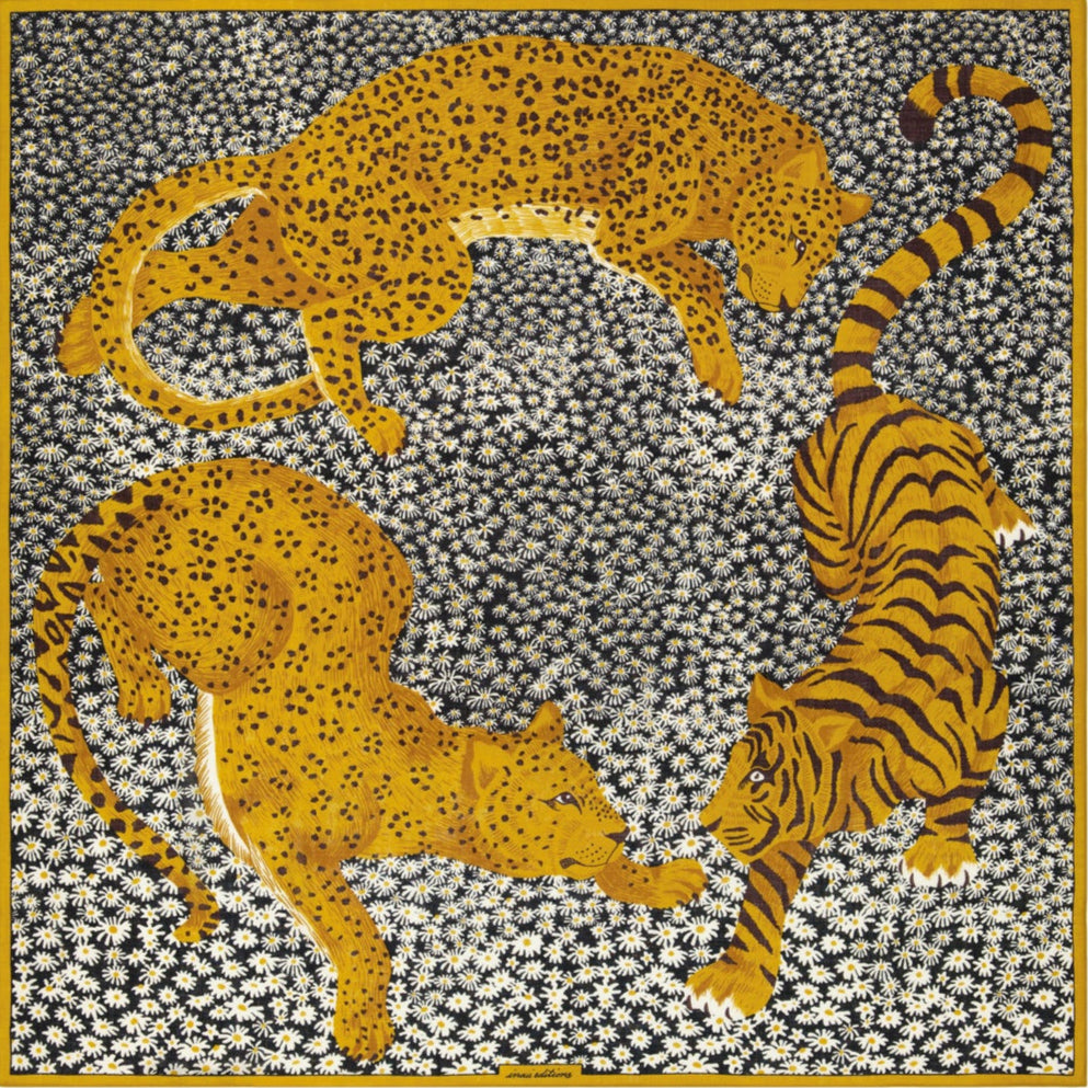 Decorative rug with leopards and tigers design on a textured background