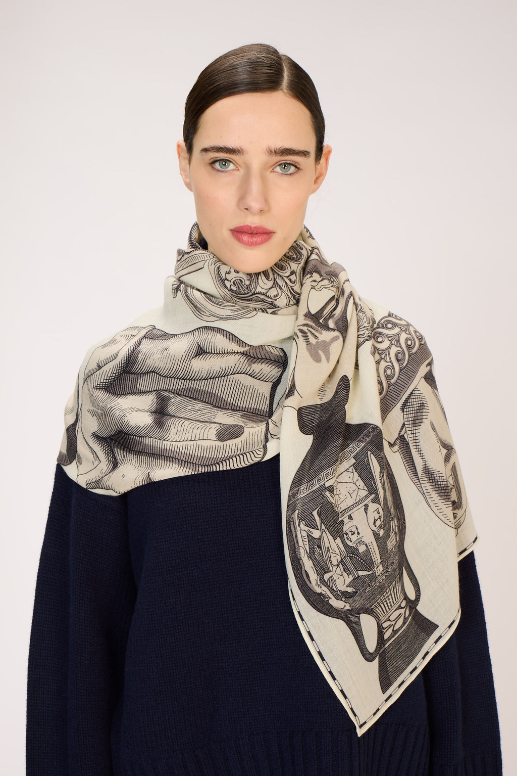 Inoui Editions Archives Scarf in White