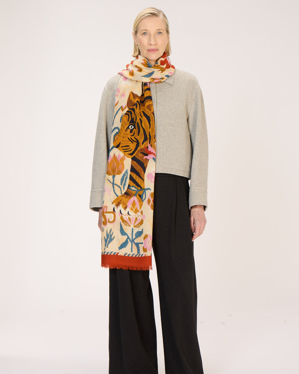 Inoui Editions Jorgen Scarf in Nude