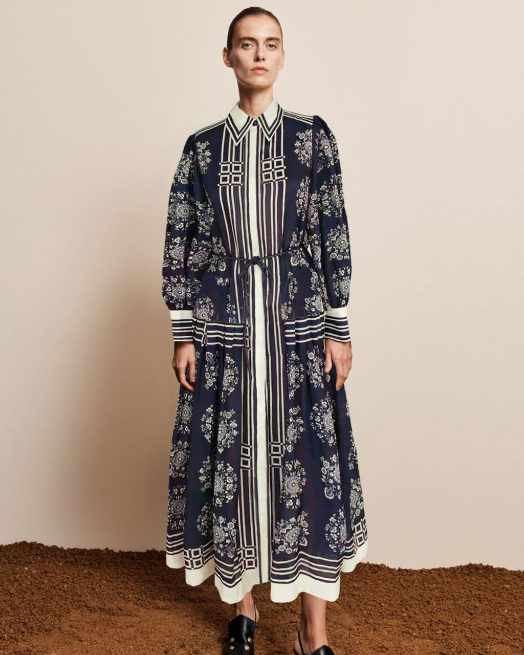 Alémais Banderra Shirtdress
