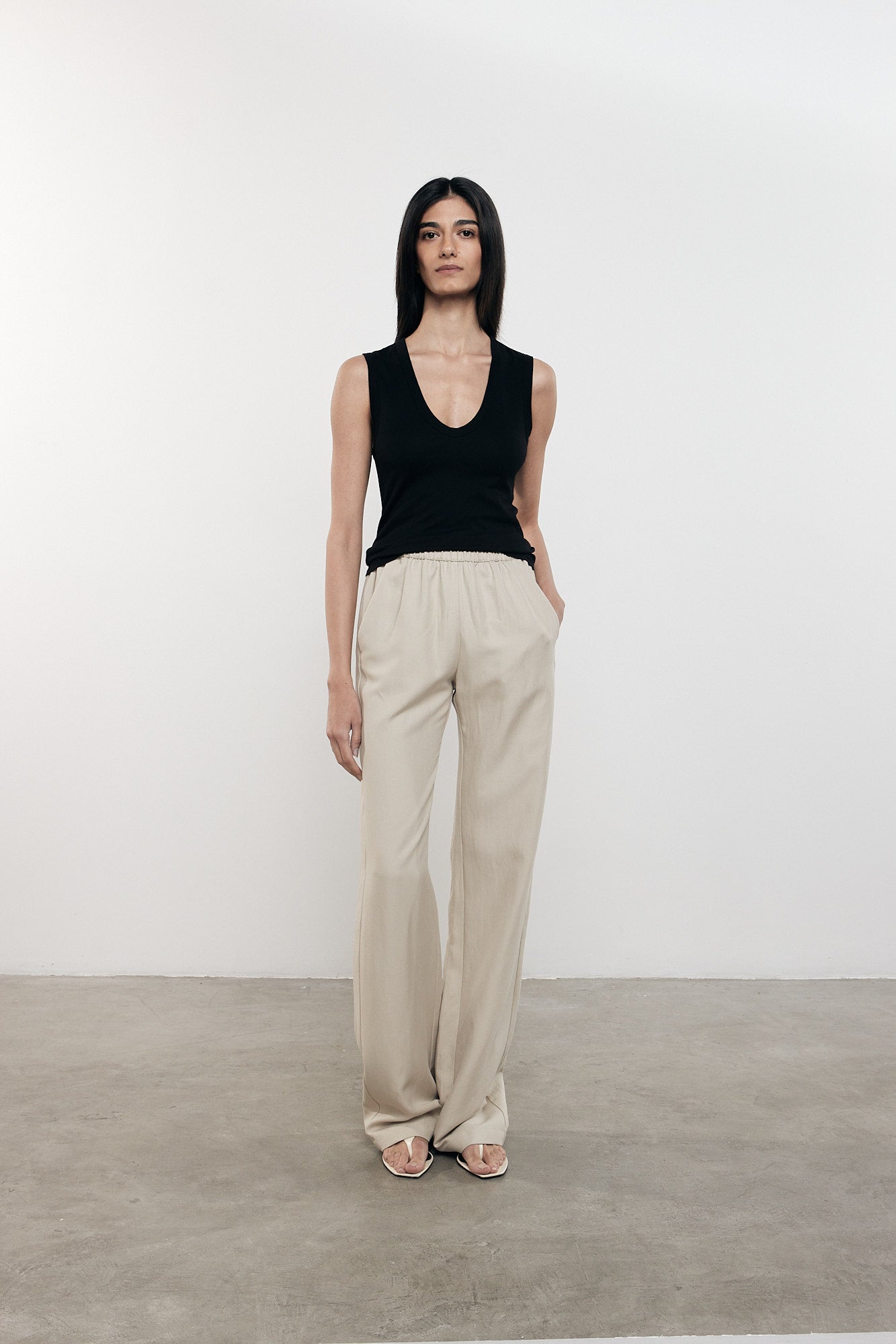 Enza Costa Twill Everywhere Pant in Stone