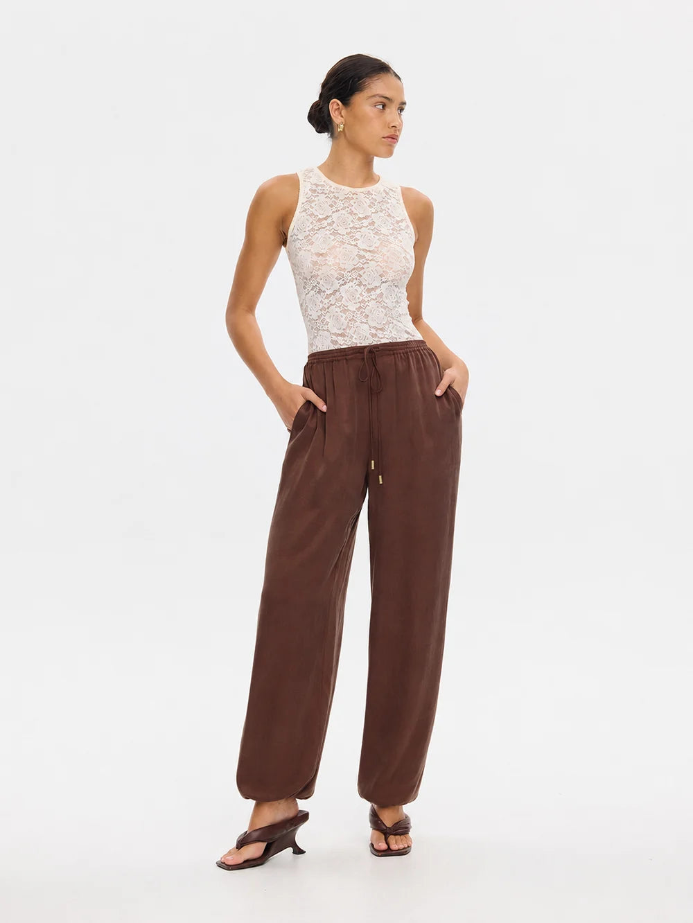 Kivari Jaxon Balloon Pant in Chocolate