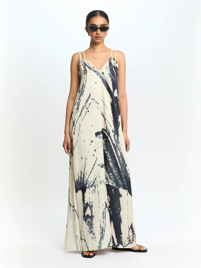 DIARRABLU Jwana Dress in Castle Hill Noir