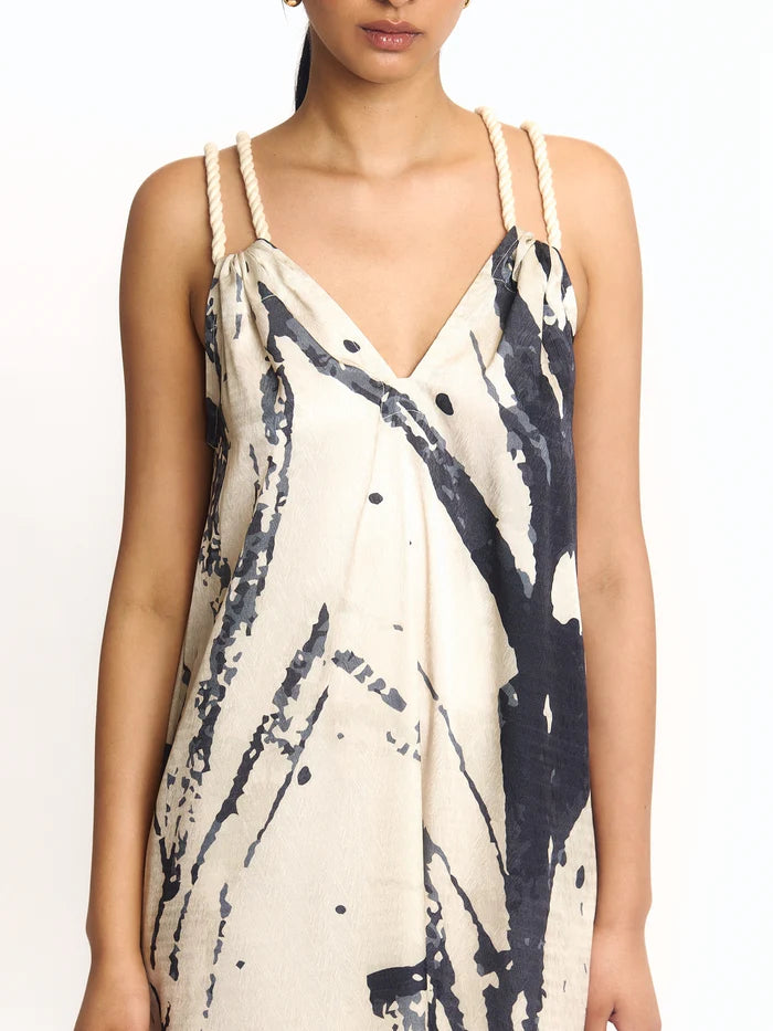 DIARRABLU Jwana Dress in Castle Hill Noir
