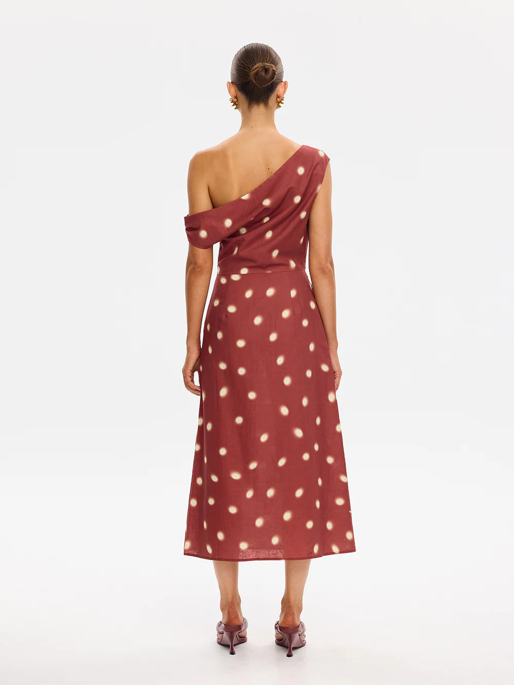 Kivari Saro Midi Dress in Brick