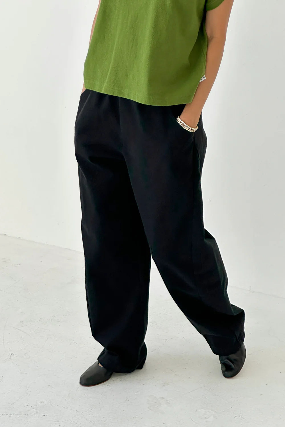 Le Bon Shoppe Long Arc Pants in Black Canvas