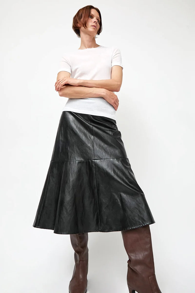 No. 6 Wren Skirt in Black