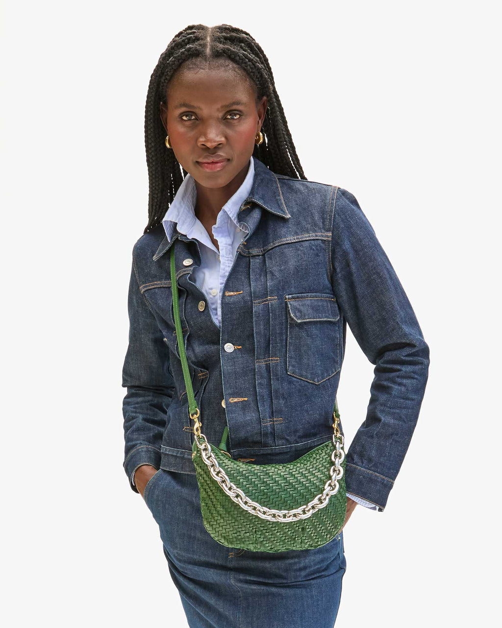 Clare V. Petit Moyen Messenger in Evergreen Woven Zig-Zag