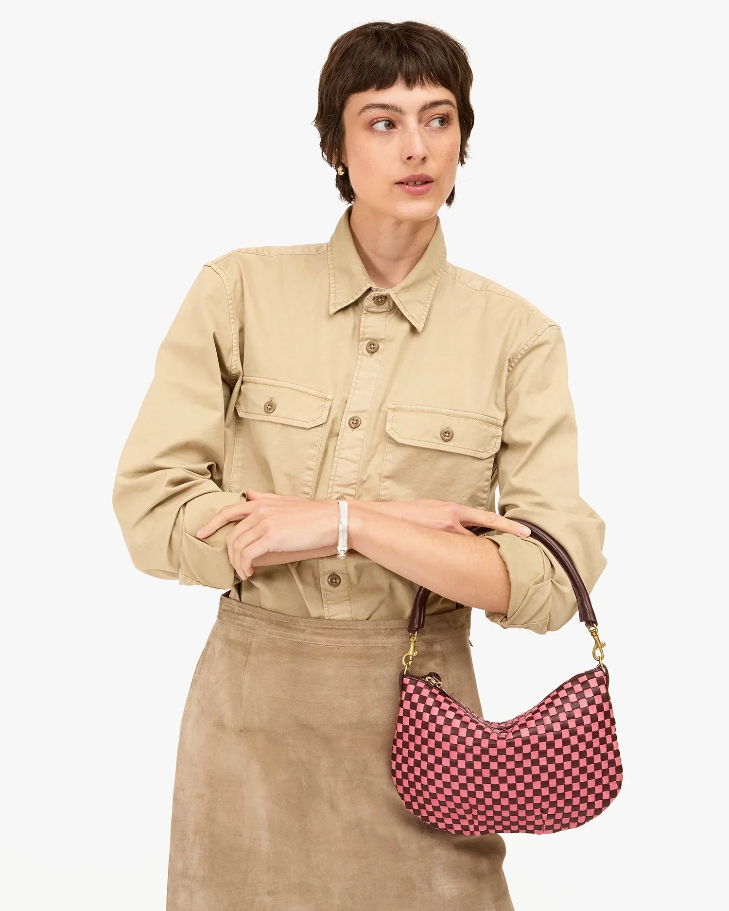 Clare V. Petit Moyen Messenger in Raisin/Petal Woven Checker