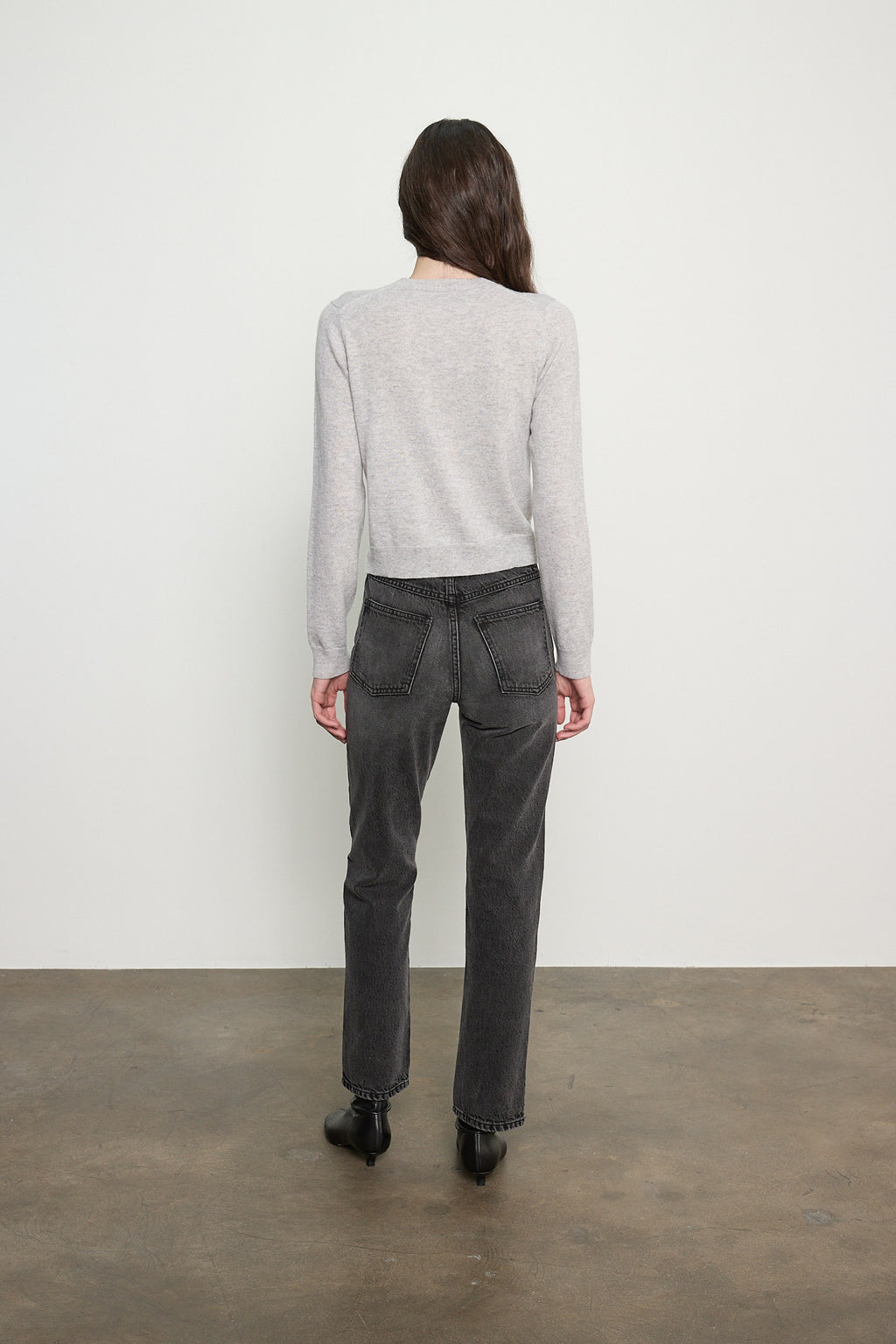 Enza Costa Cashmere Shrunken Cardigan in Light Heather Grey
