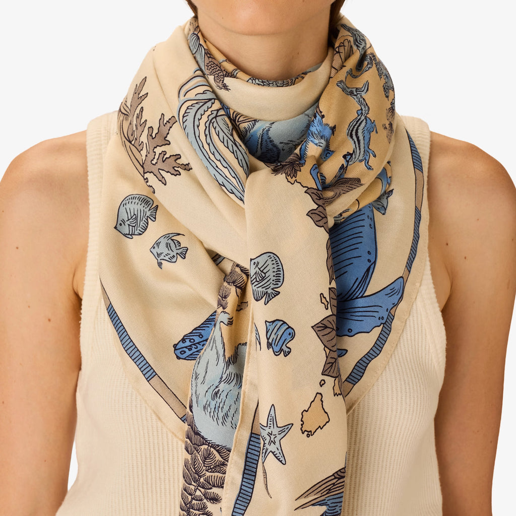 Inoui Editions Square Scarf Atlas in White