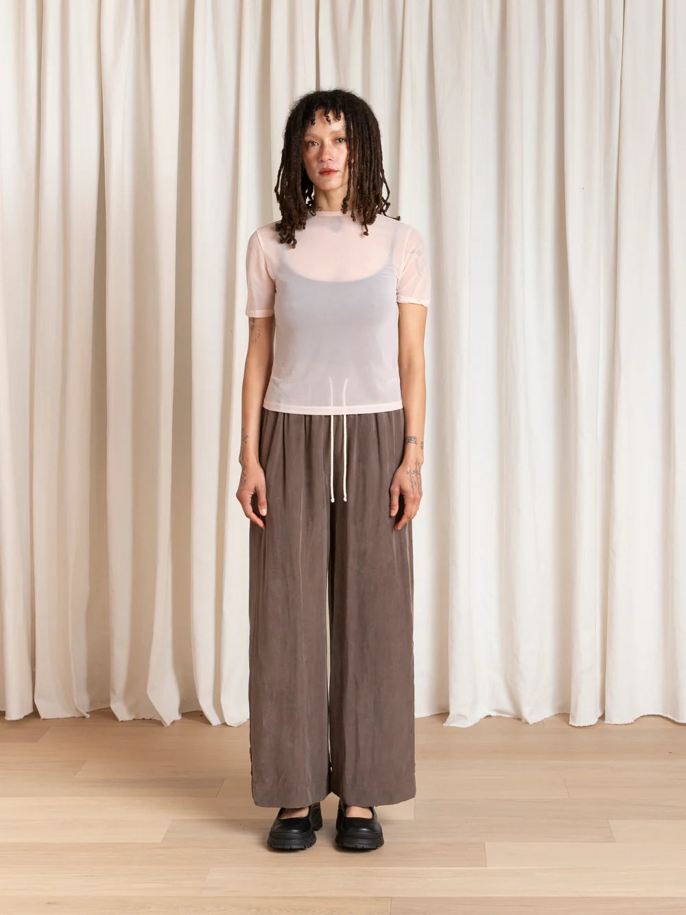 Ali Golden | New Mesh T-Shirt in Ballet Pink