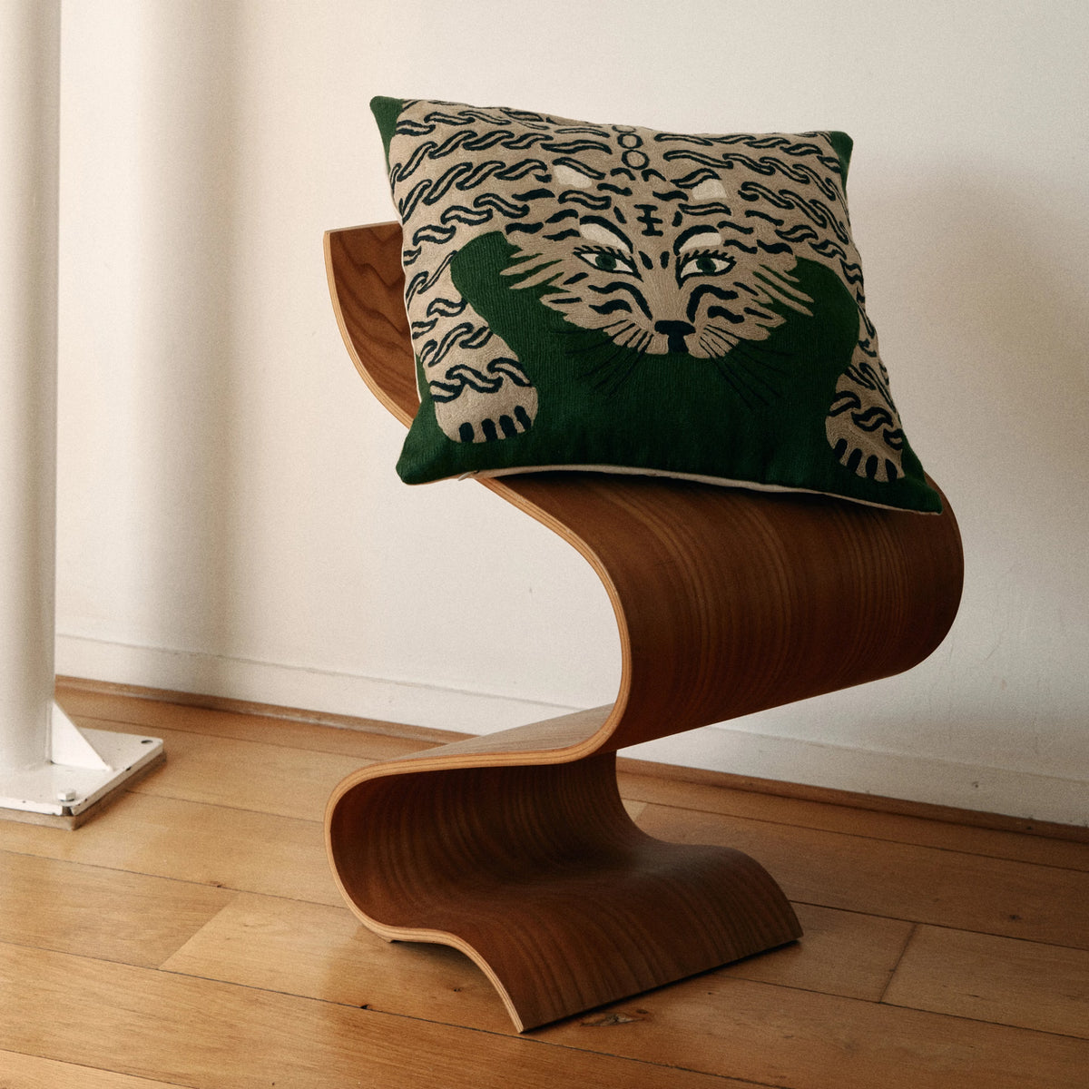 Inoui Editions Cushion Cover Rocko in Green