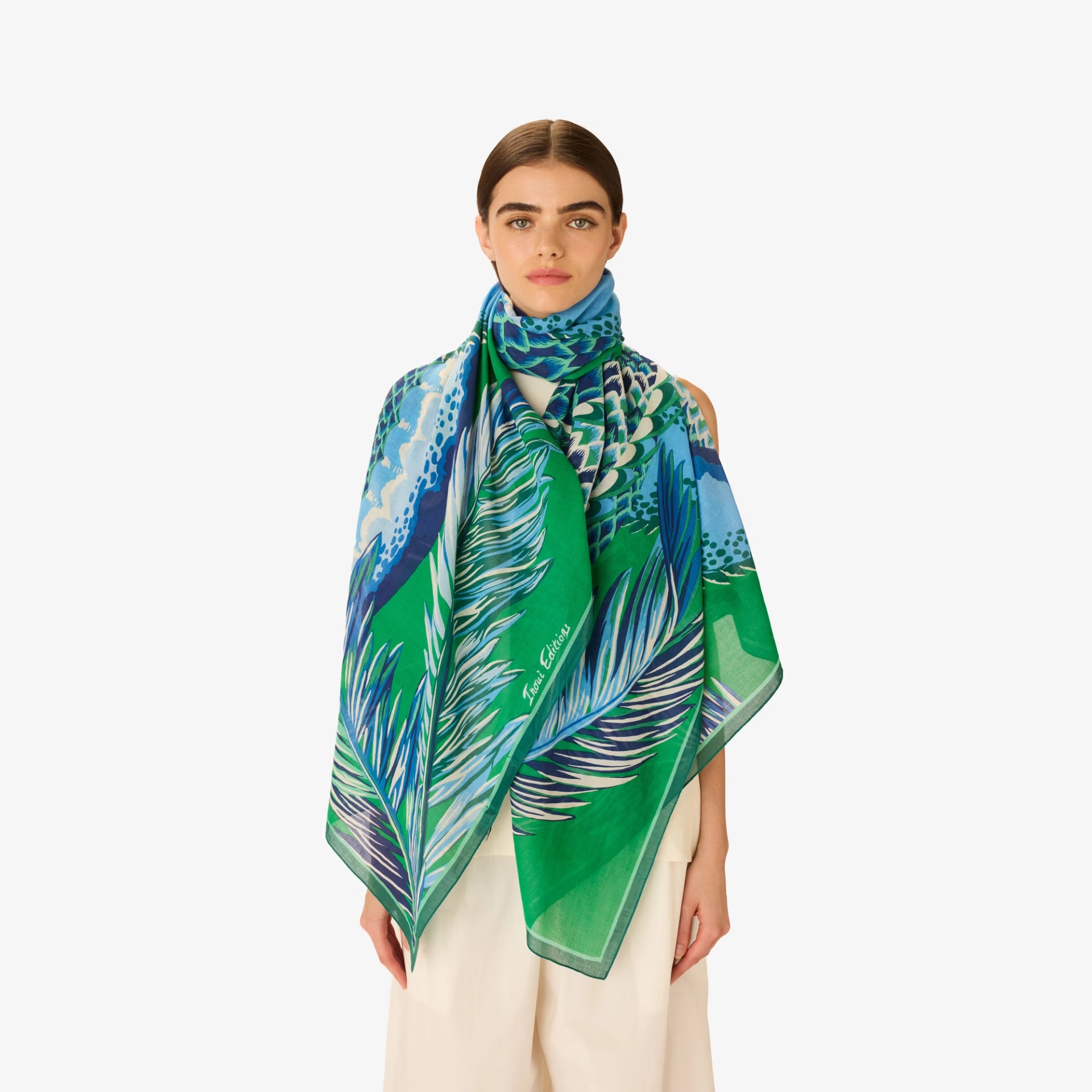 Inoui Editions Scarf Croco in Green